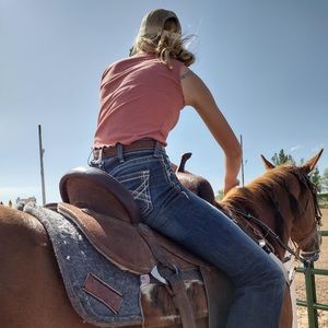 Meet your Posher, Annie